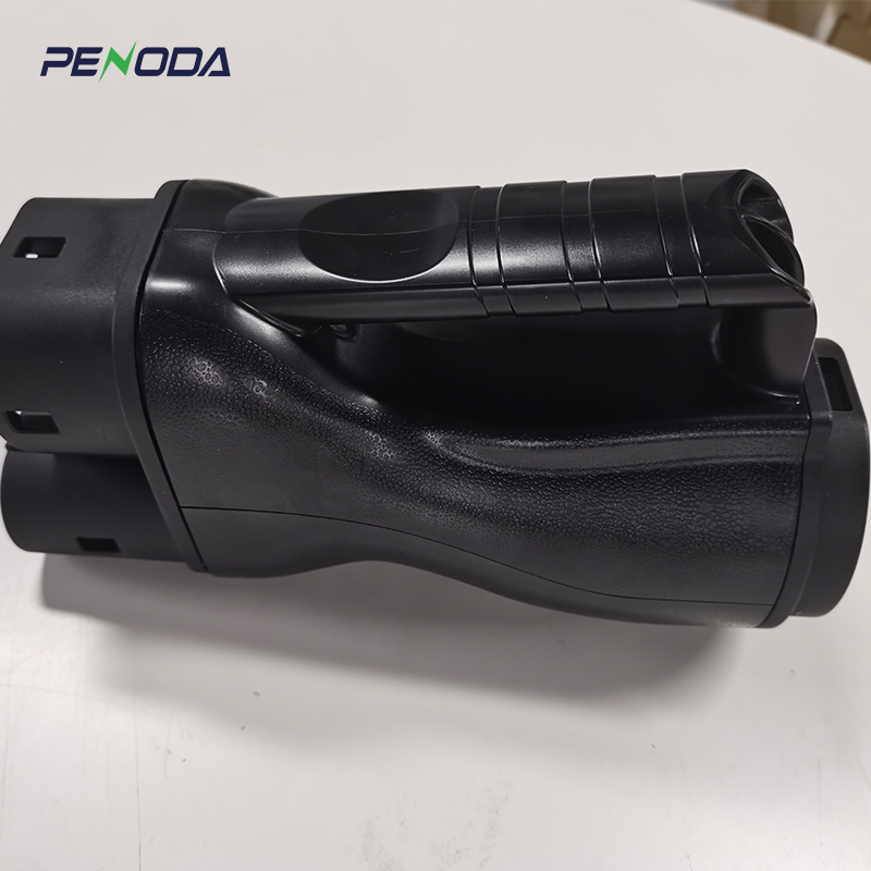 Gb/T To Ccs2 200A Fast Charging Adapter - PENODA EV Schnellladegerät 200A DC Combo